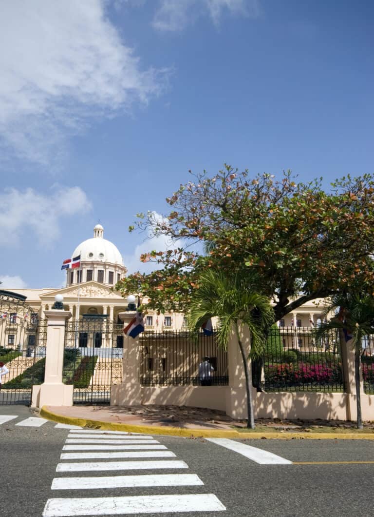 Visiting the National Palace in Santo Domingo: What to Know